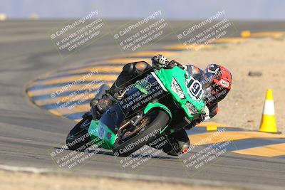 media/Oct-07-2023-CVMA (Sat) [[f84d08e330]]/Race 13 500 Supersport-350 Supersport/